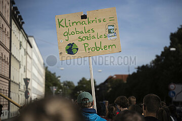 Fridays for Future Demonstration München vor den Landtagswahlen Bayern