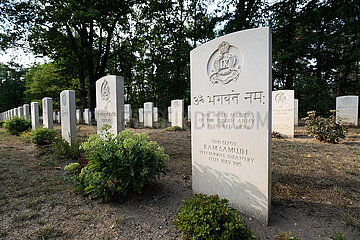 Deutschland  Zossen - Ehrenfriedhof Zehrensdorf  hier liegen 206 indische Soldaten  die im 1. Weltkrieg fuer Grossbritannien kaempften und in der Naehe in Kriegsgefangenenlagern starben