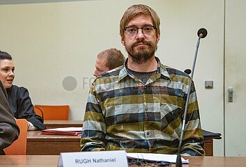 Aktivisten von Scientist Rebellion wegen Aktionen vor Gericht in München
