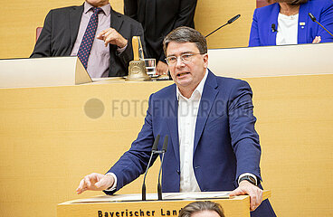 Erste Debatte im Bayerischen Landtag