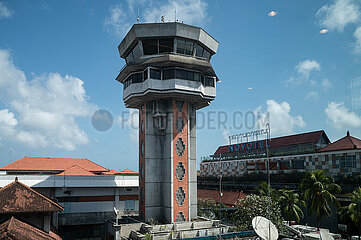 Denpasar  Bali  Indonesien  Kontrollturm der Flugsicherung am internationalen Flughafen Ngurah Rai