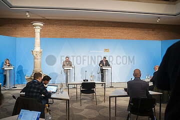 Pressekonferenz über die Ergebnisse der vorangegangen ersten Sitzung des neuen bayrischen Kabinetts