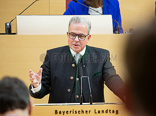 Bayerischer Landtag wählt bayerisches Kabinett in München