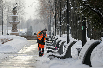 RUSSIA-MOSCOW-SNOW-DAILY LIFE