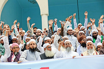 Islamic Activities Group protests against national election in Bangladesh