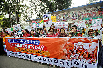 Internationaler Tag der Menschenrechte: Textilarbeiterinnen protestieren in Bangladesch