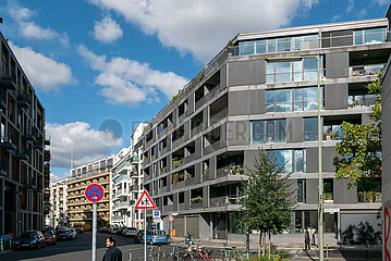Deutschland  Berlin - Schicker Apartmentblock im Stadtteil Kreuzberg (Waldemar Strasse)