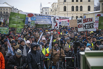 Auftaktskundgebung der Bauernproteste in München
