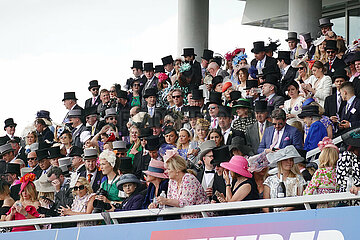Epsom Downs  Fashion: Audience with hats at the grandstand