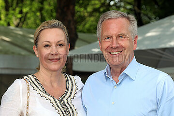 Hannover  Deutschland  Politiker Christian Wulff mit Ehefrau Bettina im Portrait