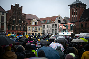 1300 Menschen bei antirassistischer Demonstration für Zivilcourage