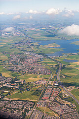 Niederlande  Leiden - Siedlung zwischen Leiden und Den Haag an der A4