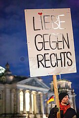 Berlin: Demo gegen die AfD