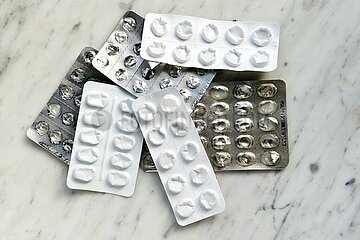 leere Tablettenverpackungen