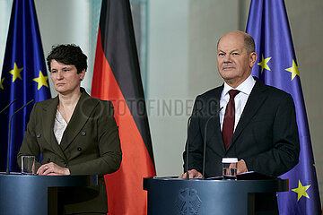 Berlin  Deutschland - Pressekonferenz mit Tanja Goenner und Olaf Scholz anlaesslich des Treffens der Allianz fuer Transformation.