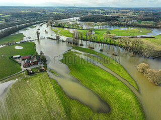 Hochwasser an der Lippe  Dorsten  Nordrhein-Westfalen  Deutschland
