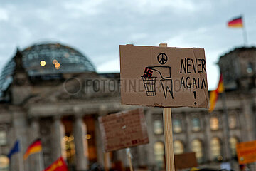 Berlin  Deutschland  DEU - Demonstration gegen Rechts im Regierungsviertel
