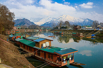 Sunny Weather After Fresh Snowfall In Kashmir