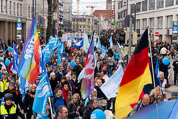 Demonstration von München steht auf gegen die Siko