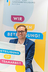 Pressekonferenz der neuen Fach- und Servicestelle Kinder- und Jugendbeteiligung Bayern ( KiJuBa )