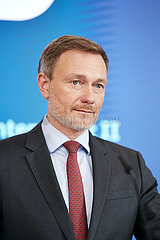Berlin  Deutschland - Bundesfinanzminister Christian Lindner bei der Vorstellung Rentenpaket II.