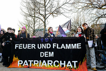 Demo zum Internationalen Frauentag in Lübeck