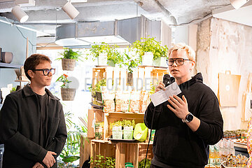 Eröffnung Future Retail Store Urban Gardeners im Münchner Rathaus
