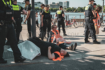 Polizei verhindert Letzte Generation Blockade in Hamburg