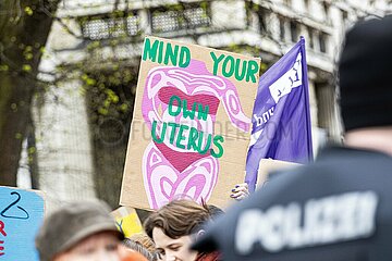 Gegenprotest zum Marsch für's Leben in München