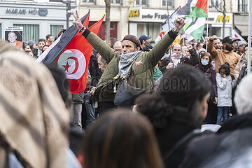 Demonstration in Solidarität mit Palästina in Paris zum Tag der Erde in Palästina