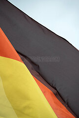 Polen  Lichen Stary - deutsche Fahne am katholischen Wallfahrtsort Lichen