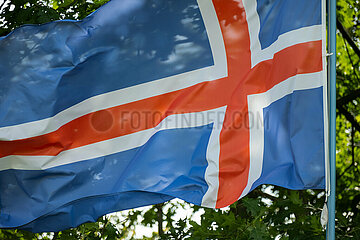 Polen  Lichen Stary - britische Nationalflagge am katholischen Wallfahrtsort Lichen