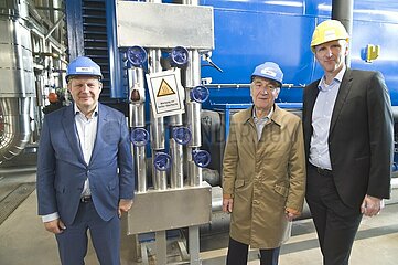 Umweltsenator Jens Kerstan  SRH-Geschäftsführer Prof. Dr. Rüdiger Siechau und Michael Prinz  Geschäftsführer der Hamburger Energiewerke GmbH