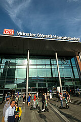 Deutschland  Muenster - Muenster Hauptbahnhof  Haupteingang zur City