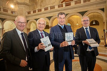 Vorstellung des Buchs Die Bayerischen Ministerpräsidenten 1918 – 2018 in München