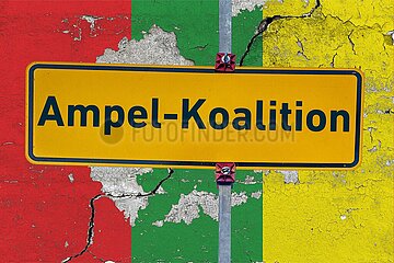 Symbolisches Schild Ampel-Koalition