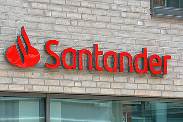 Santander Bank Logo in Kiel