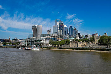 London Skyline mit Walkie Talkie