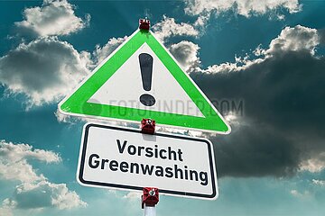 Symbolisches Warnschild Vorsicht Greenwashing