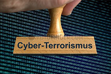 Symbolischer Stempel Cyber-Terrorismus