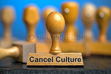 Symbolischer Stempel Cancel Culture