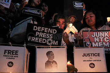 Protetest for World Press Freedom Day in Manila