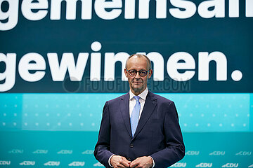 Berlin  Deutschland - Der Vorsitzende der CDU Deutschlands Friedrich Merz nach seiner Eroeffnungsrede zum Bundesparteitag.