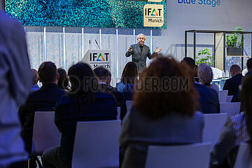 The future of living - Diskussion bei der Ifat in München