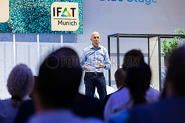 The future of living - Diskussion bei der Ifat in München