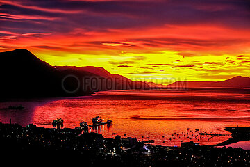 Sonnenaufgang  Beagle-Kanal  Ushuaia  Feuerland  Argentinien