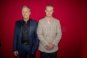 THE DEAD DON`T HURT Premiere