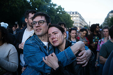 Feier am Place de la Republique zum Wahlsieg der Front Populaire in Frankreich