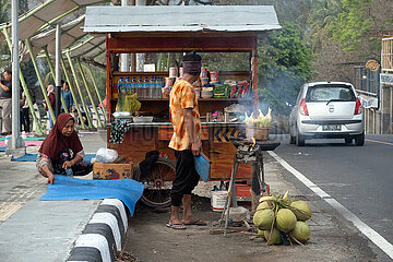 Senggigi  Indonesien  Strassenimbiss