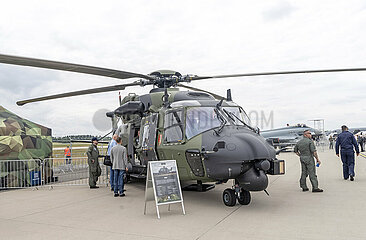 Helicopter NH90